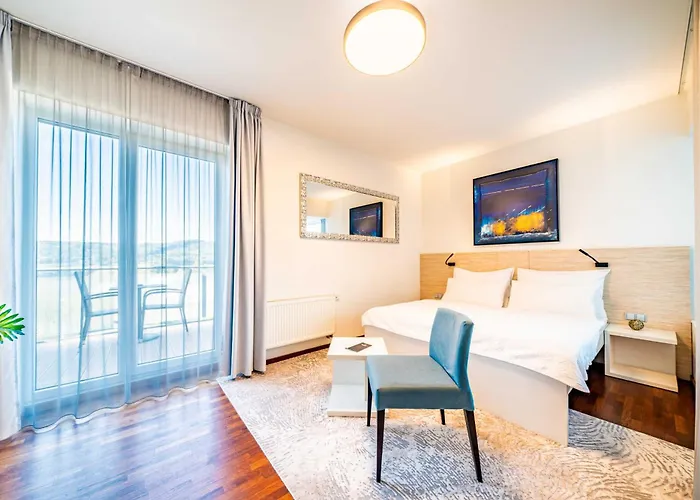 Maximus Resort