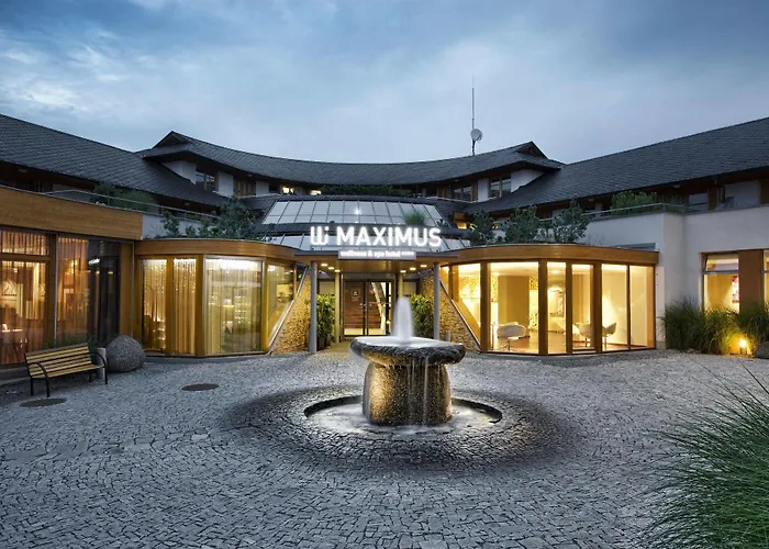 Maximus Resort