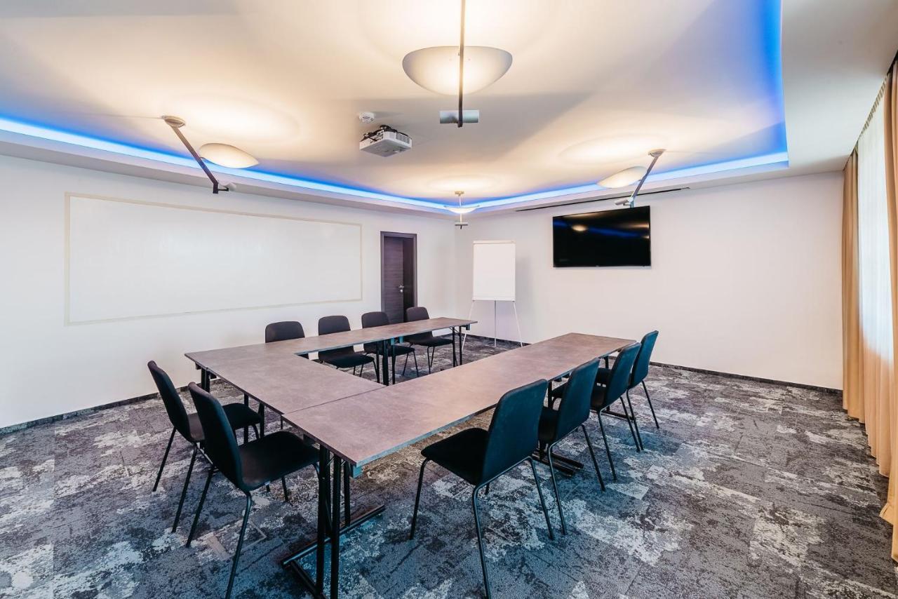 Maximus 4* Brno