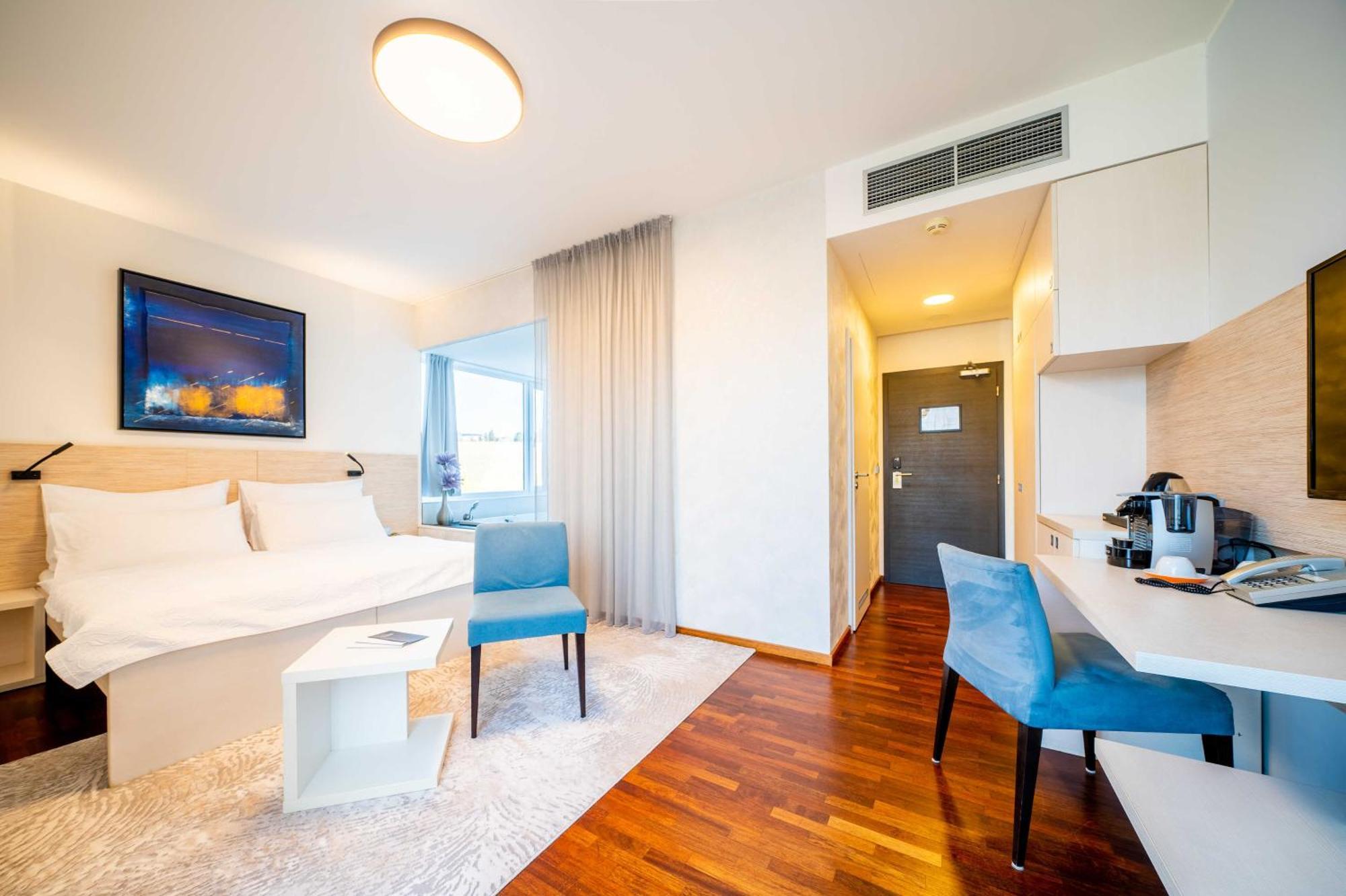 Hotel Maximus 4*